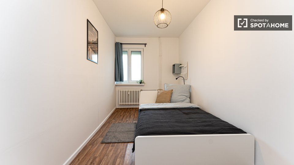Double room Berlin, 3 beds, 56m² — photo 7