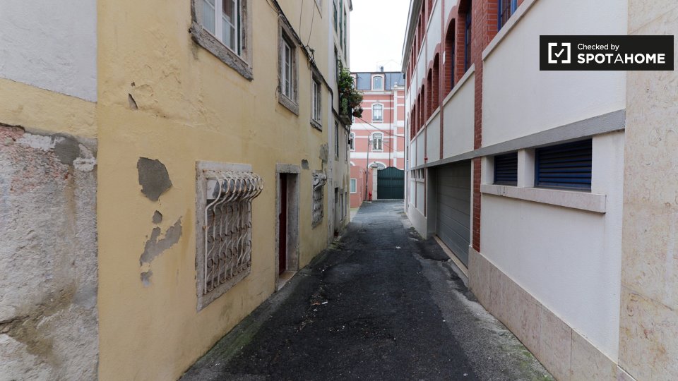 Apartment Lisbon, 1 bed, 35m² — photo 14