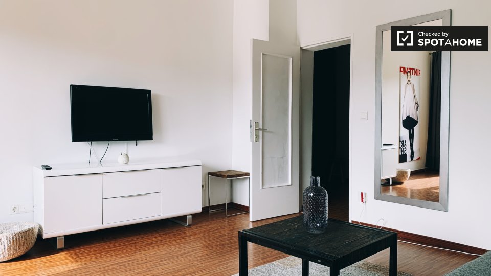 Apartment Berlin, 1 bed, 59m² — photo 15