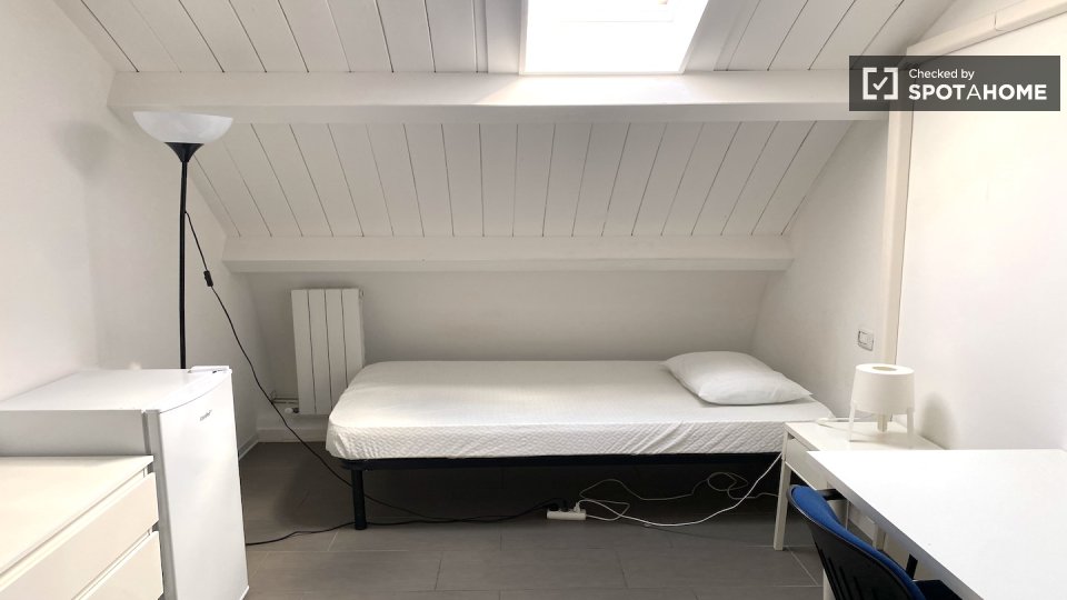 Double room Rome, 4 beds — photo 9