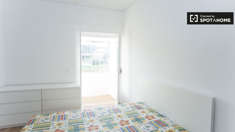 Double room Lisbon, 4 beds, 120m² — photo 1