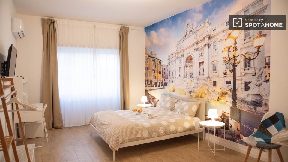 Double room Rome, 1 bed, 108m² — photo 7