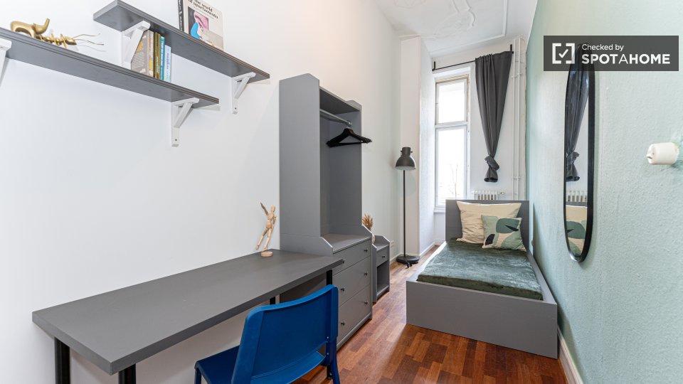 Double room Berlin, 7 beds, 146m² — photo 16