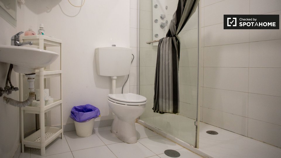 Double room Porto, 9 beds, 285m² — photo 11