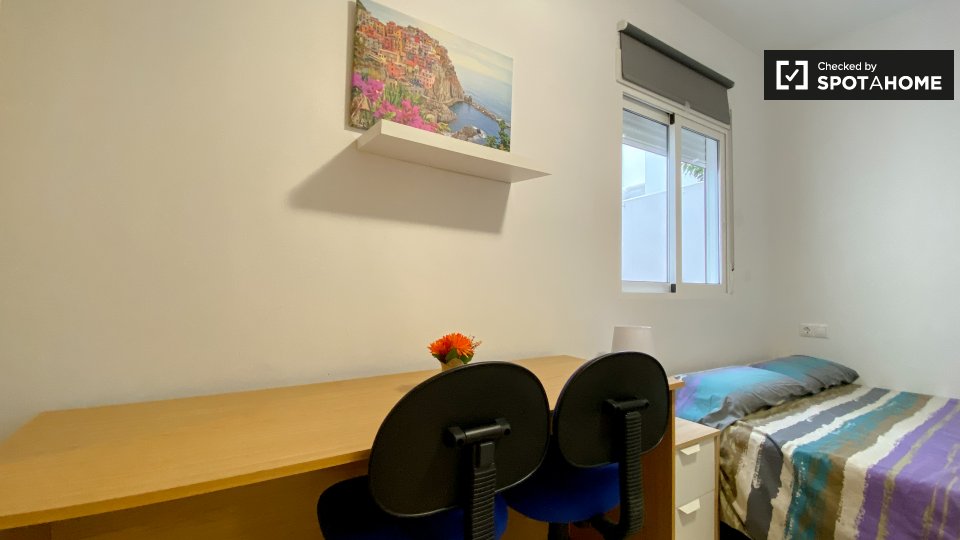 Double room Valencia, 4 beds — photo 4
