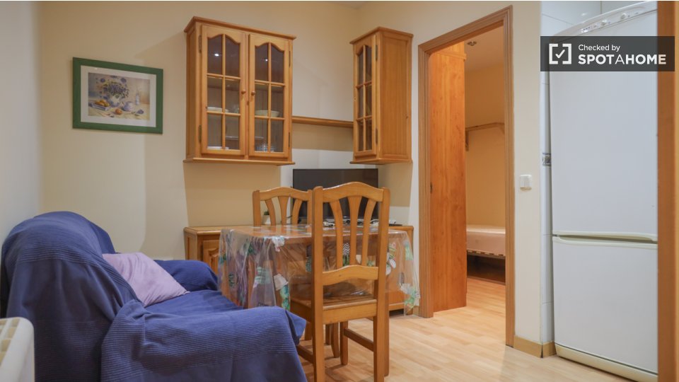 Apartment Madrid, 2 beds, 40m² — photo 1