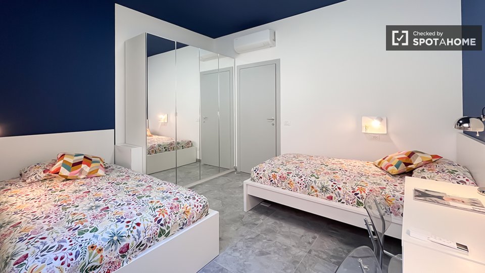Double room Milan, 9 beds — photo 2