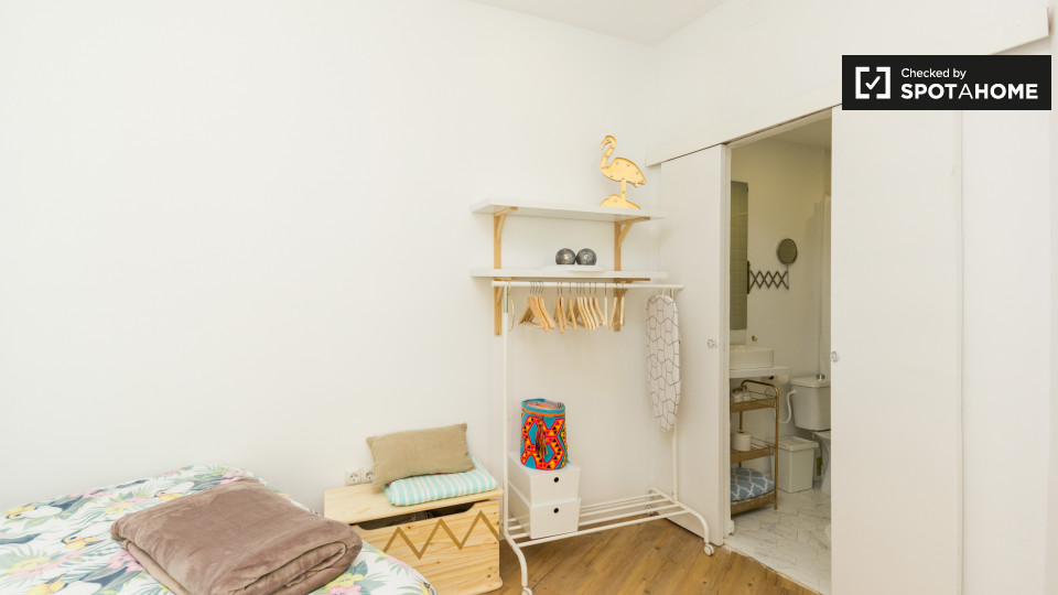 Apartment Madrid, 1 bed, 34m² — photo 15