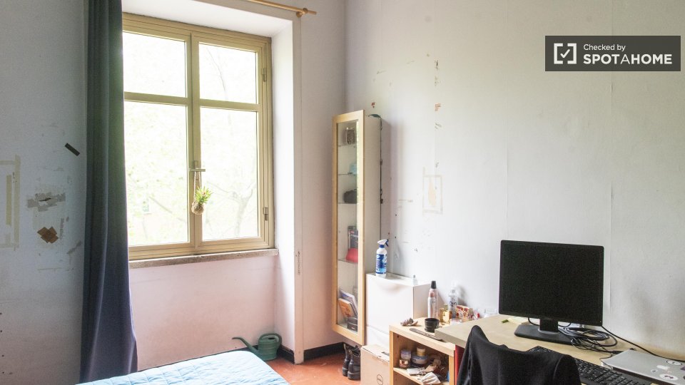 Double room Rome, 3 beds, 75m² — photo 5