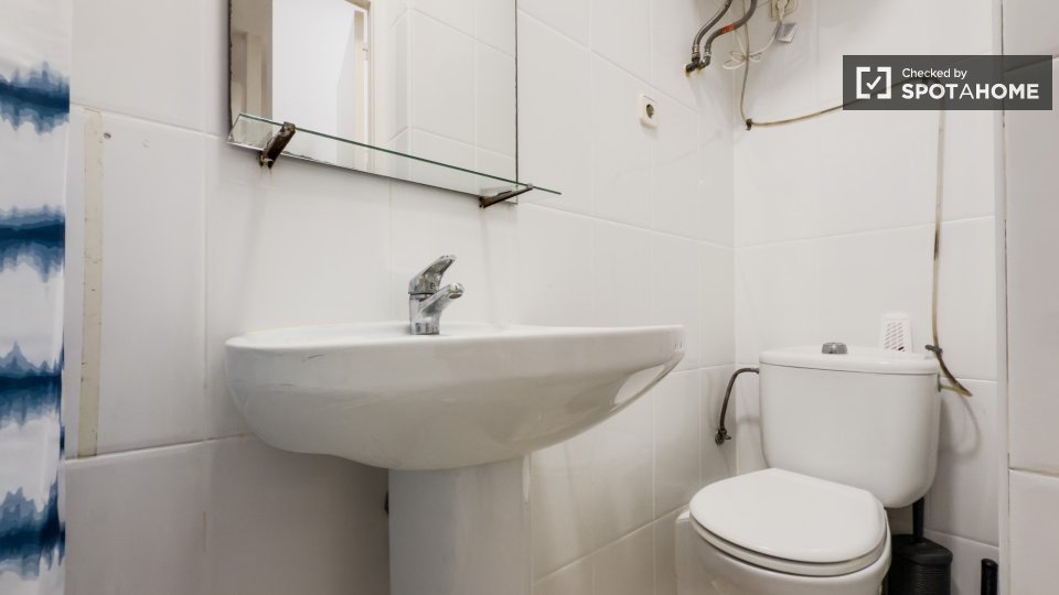 Double room Barcelona, 2 beds, 46m² — photo 13