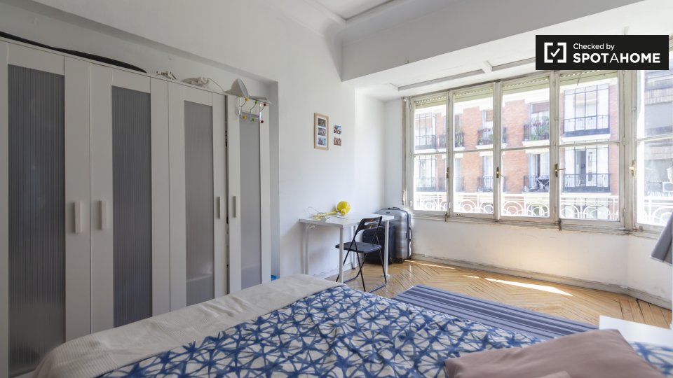 Double room Madrid, 9 beds — photo 2