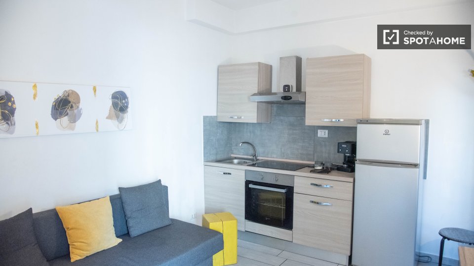Apartment Rome, 4 beds, 60m² — photo 22
