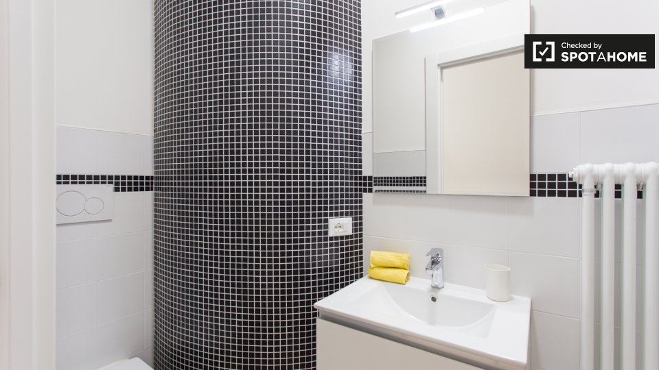 Double room Milan, 9 beds — photo 19