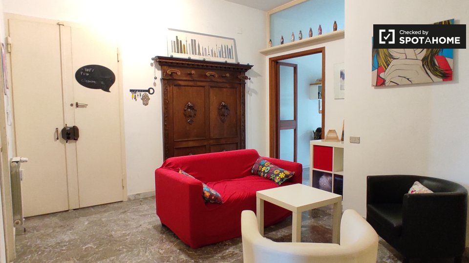 Double room Florence, 3 beds, 70m² — photo 23