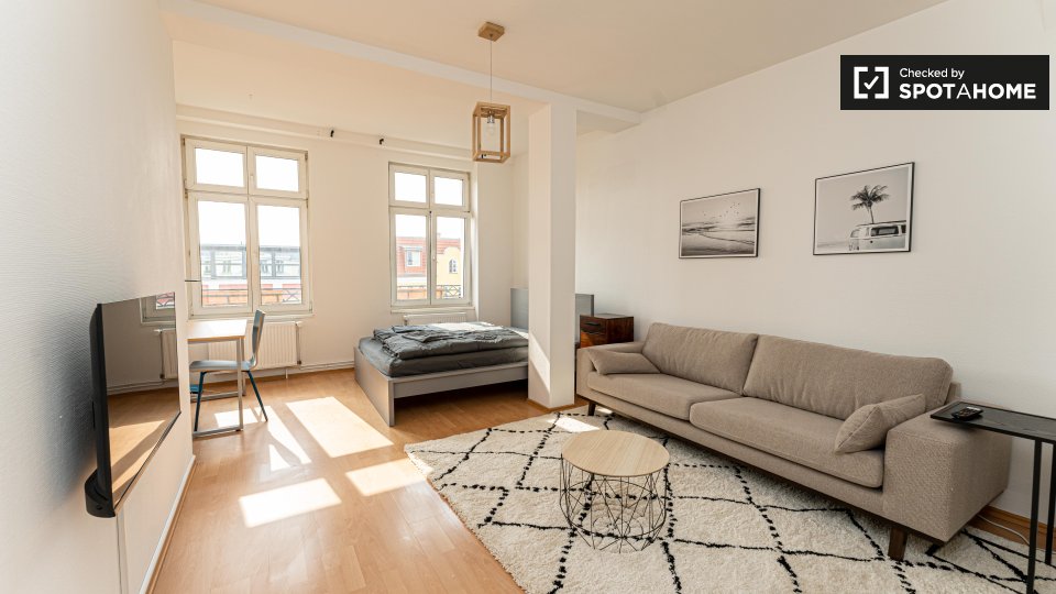 Apartment Berlin, 1 bed, 67m² — photo 7