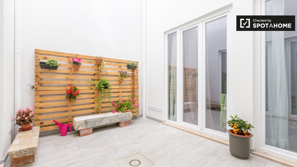 Apartment Lisbon, 1 bed, 14m² — photo 14