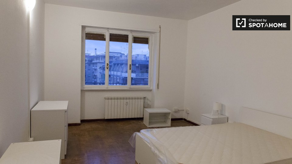 Double room Rome, 4 beds, 140m² — photo 2