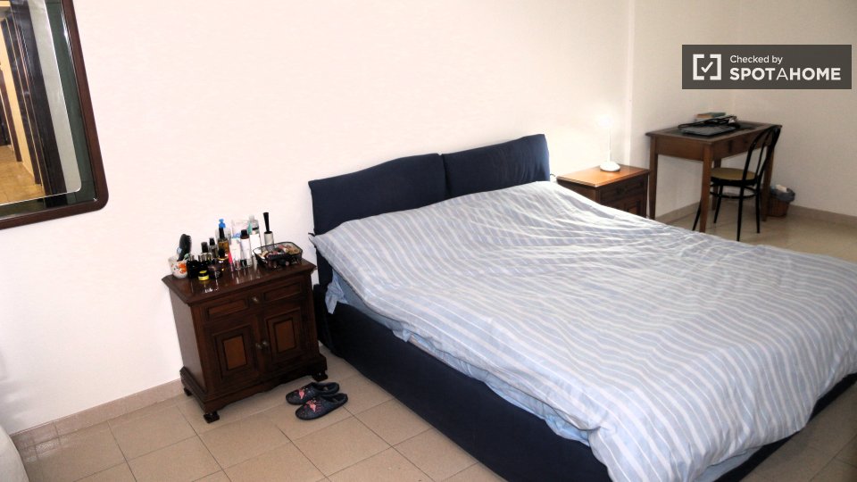 Double room Rome, 5 beds — photo 19