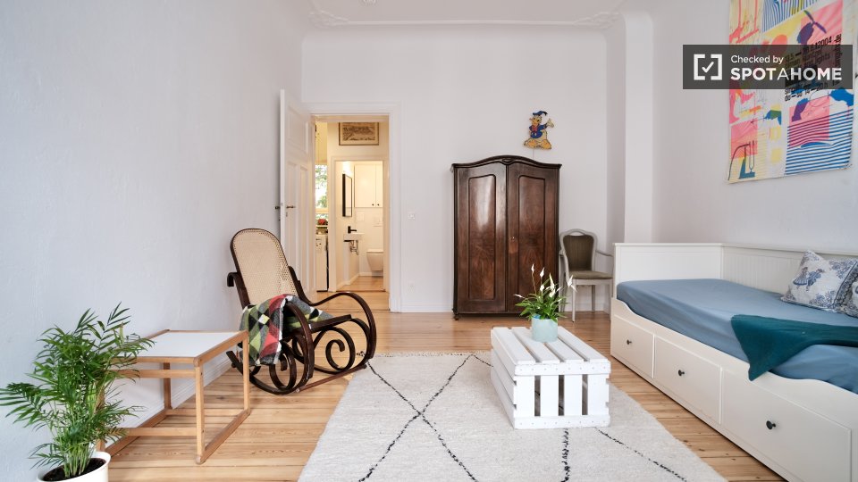 Apartment Berlin, 2 beds, 56m² — photo 52