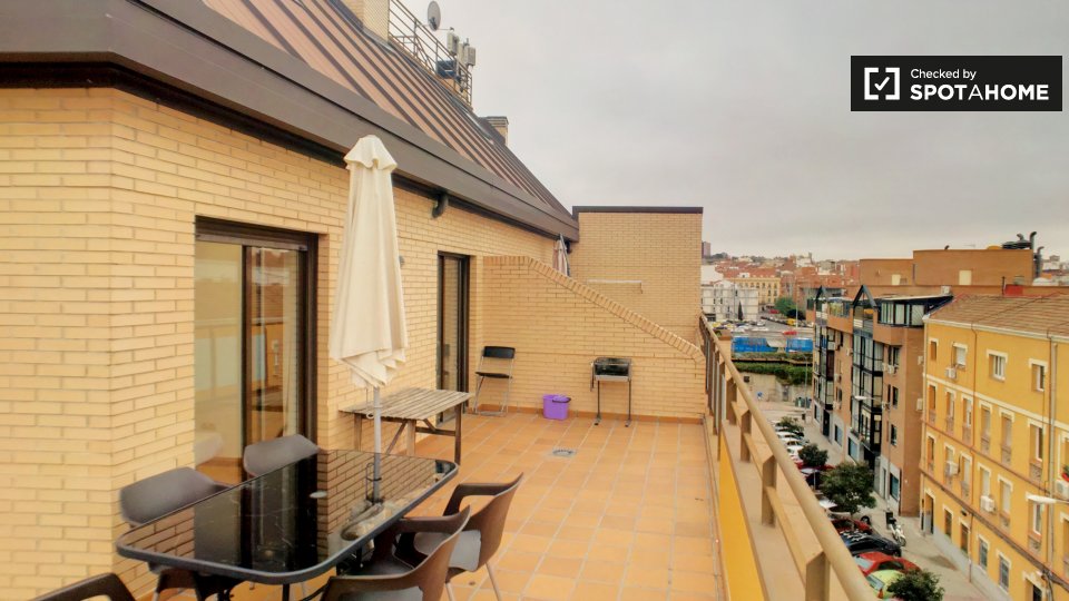 Apartment Madrid, 3 beds, 70m² — photo 1
