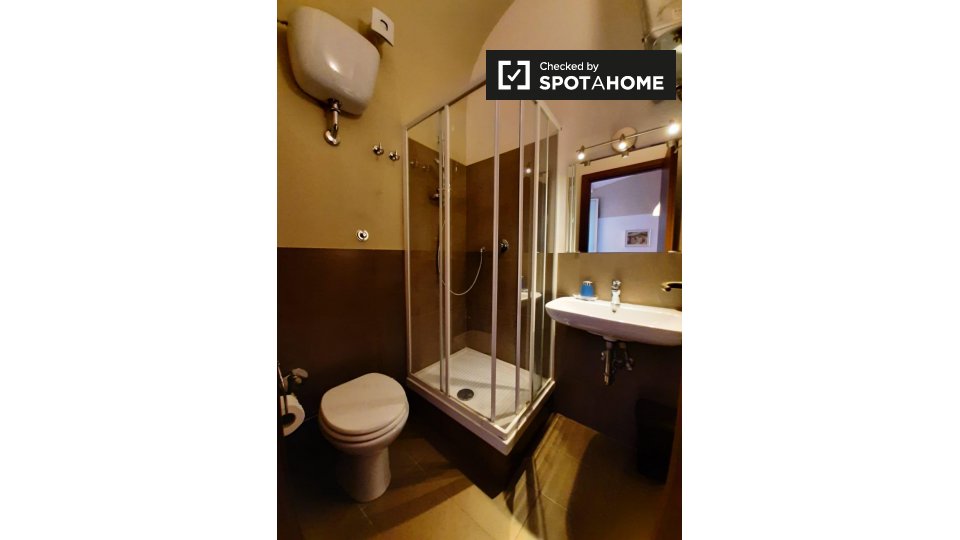 Double room Rome, 5 beds, 150m² — photo 8