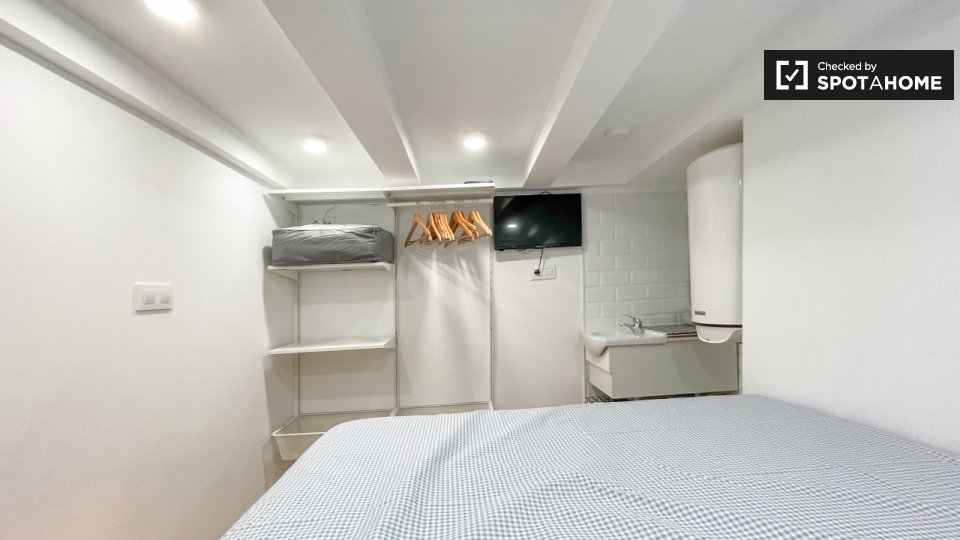 Apartment mono Madrid, 25m² — photo 6