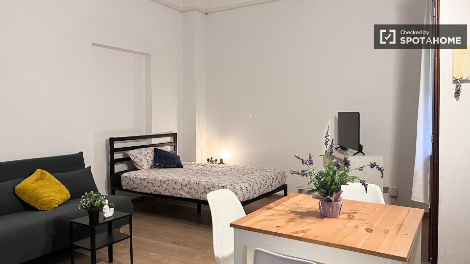 Apartment mono Milan — photo 24