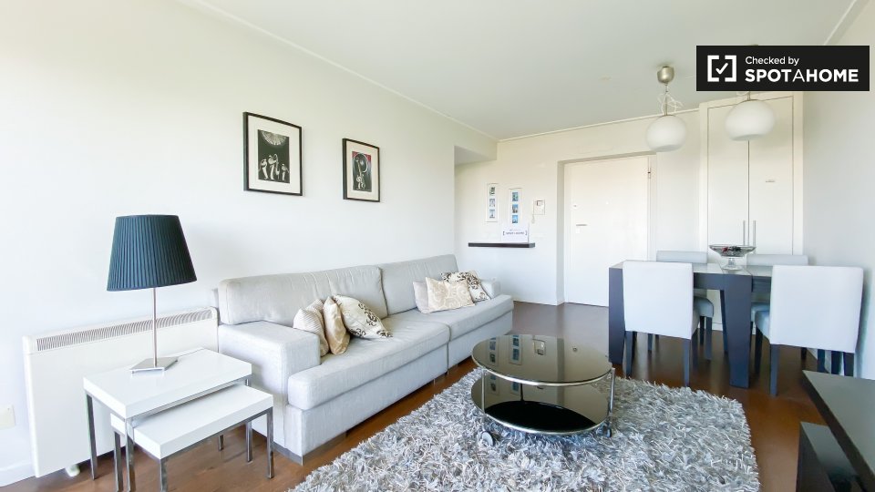 Apartment Lisbon, 1 bed, 70m² — photo 1
