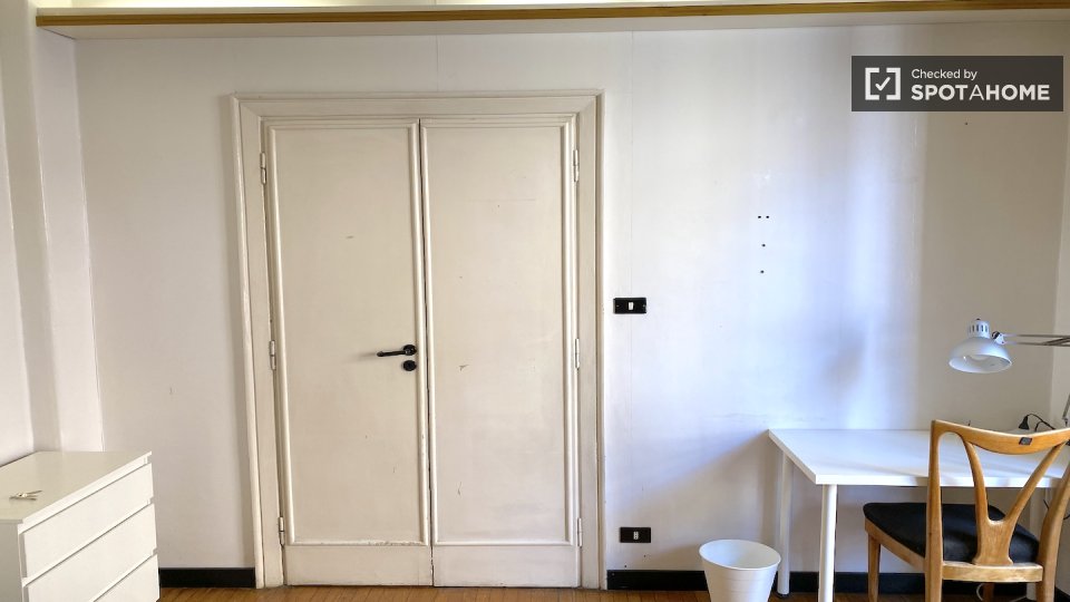 Double room Rome, 5 beds — photo 23