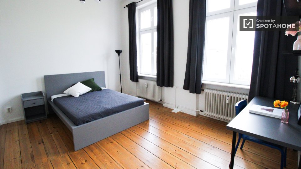 Double room Berlin, 3 beds — photo 10