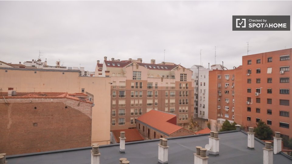 Apartment mono Madrid, 25m² — photo 15