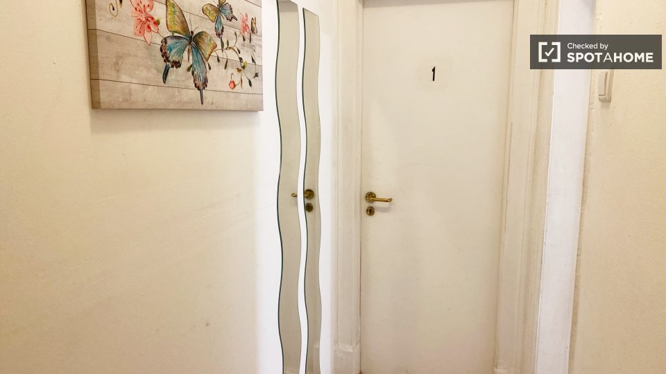 Double room Lisbon, 7 beds — photo 12