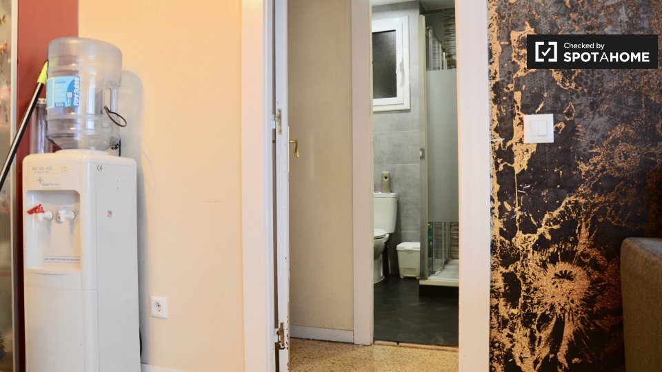 Double room Barcelona, 4 beds, 100m² — photo 14