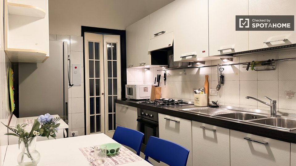 Double room Milan, 5 beds — photo 1