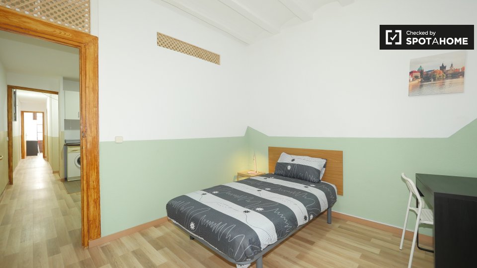Double room Barcelona, 4 beds — photo 2