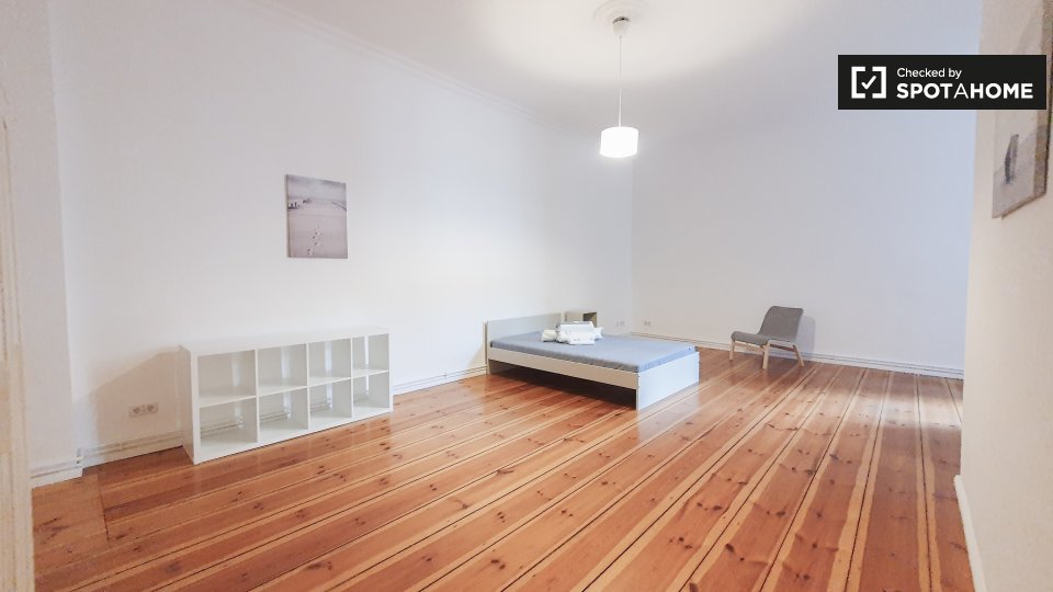 Double room Berlin, 3 beds — photo 25