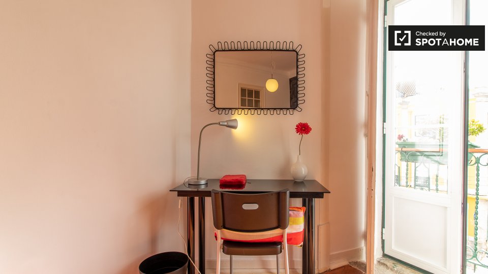 Apartment Lisbon, 2 beds, 100m² — photo 9