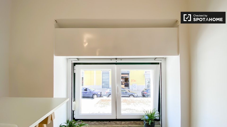 Double room Lisbon, 2 beds, 80m² — photo 42
