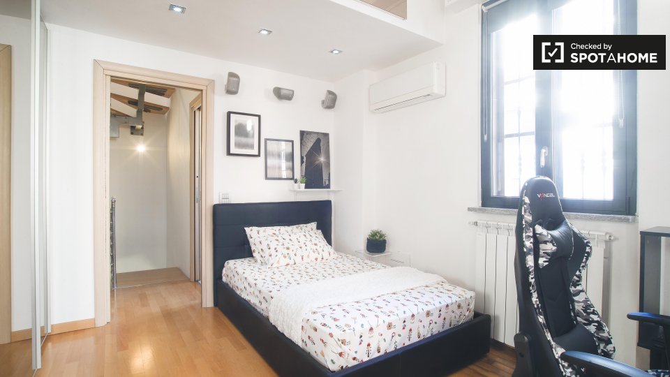 Double room Milan, 2 beds, 100m² — photo 9