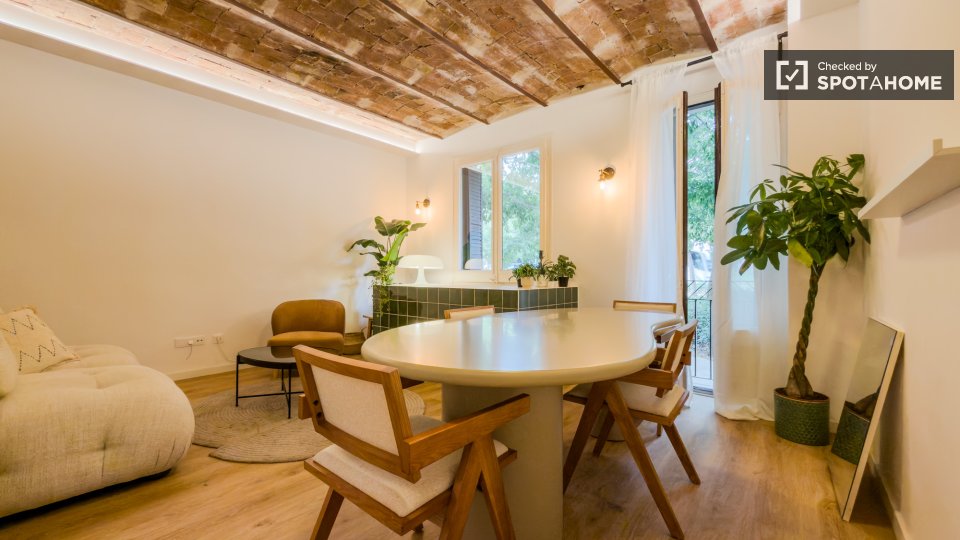 Double room Barcelona, 4 beds — photo 14
