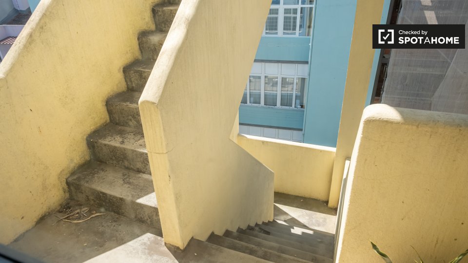 Double room Lisbon, 6 beds — photo 14