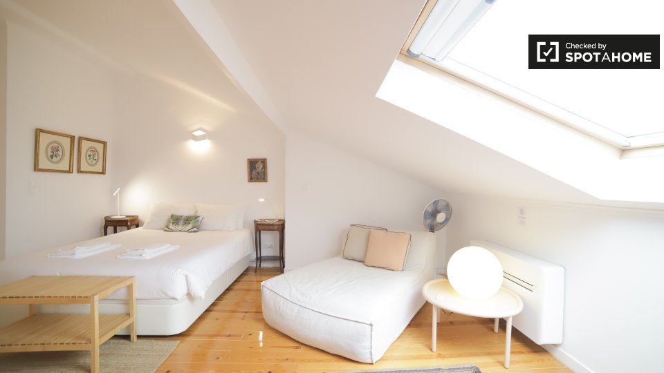 Apartment Lisbon, 1 bed, 75m² — photo 10