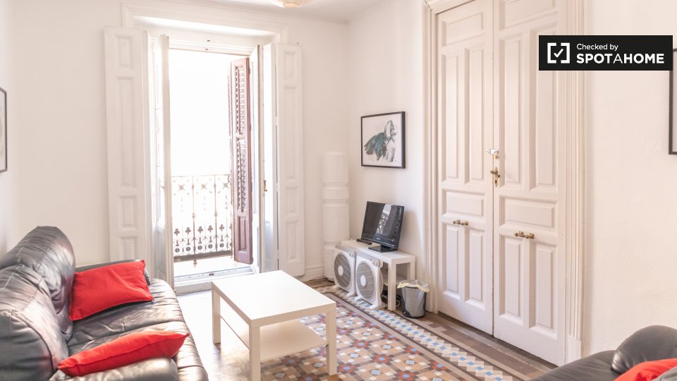 Double room Madrid, 10 beds, 220m² — photo 6