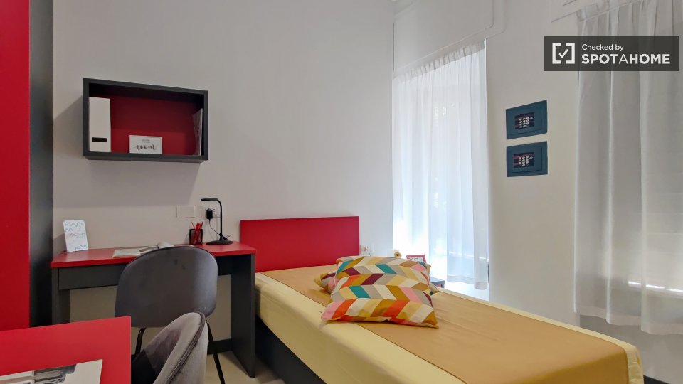 Double room Milan, 8 beds — photo 17