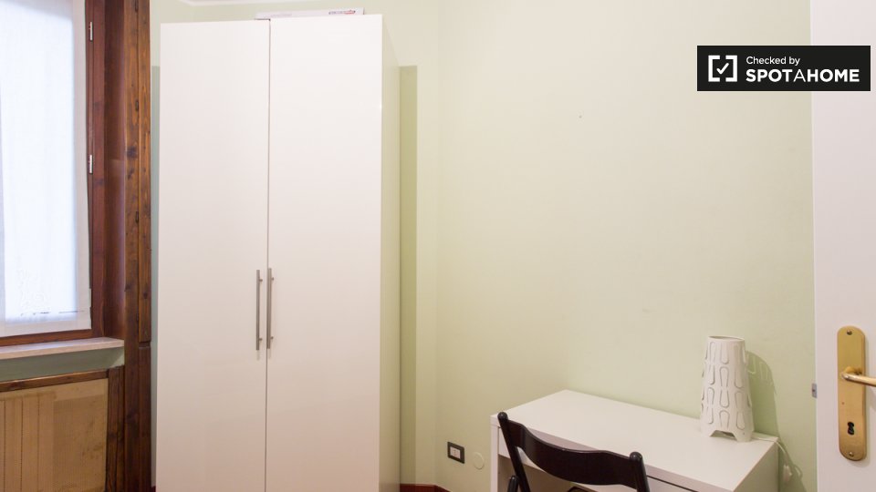 Double room Milan, 4 beds — photo 28