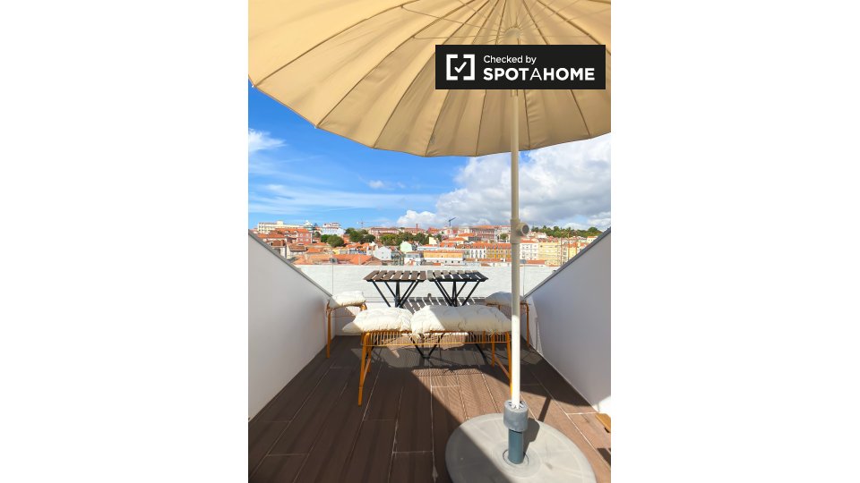 Apartment Lisbon, 2 beds, 120m² — photo 13