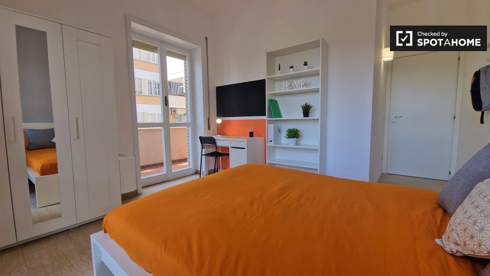 Double room Rome, 6 beds — photo 5