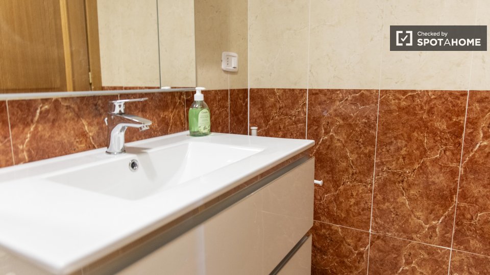 Apartment Rome, 1 bed — photo 6