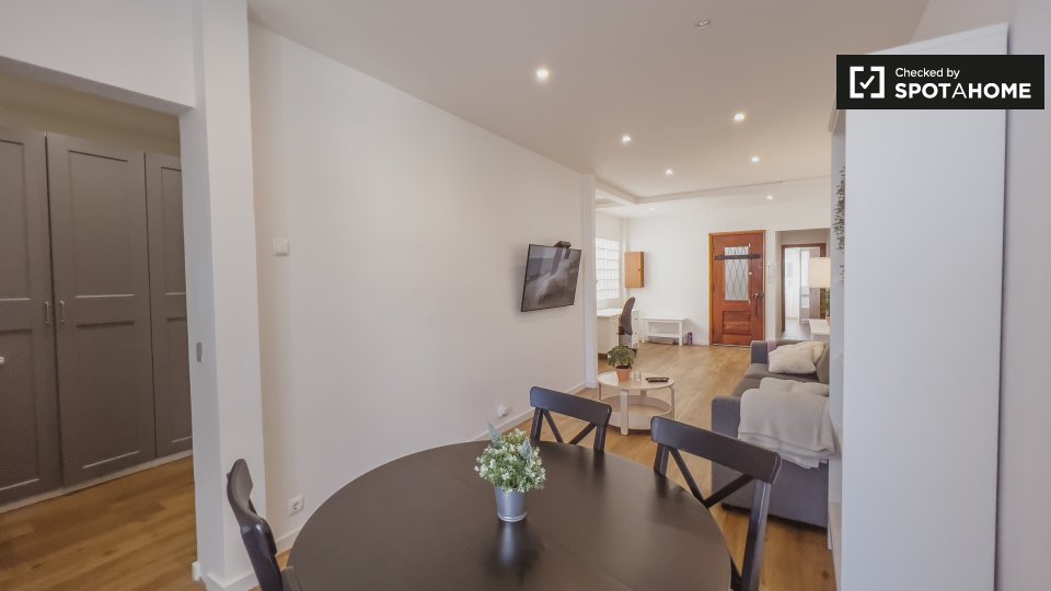 Apartment Porto, 2 beds, 116m² — photo 17