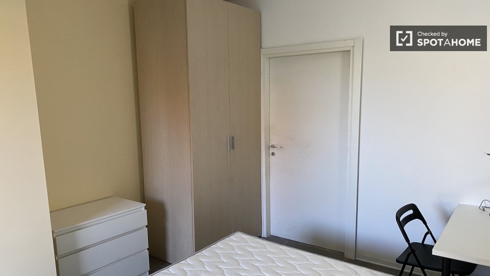 Double room Rome, 4 beds — photo 11